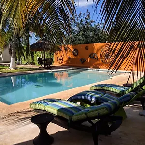 Casa Xcanatun Merida