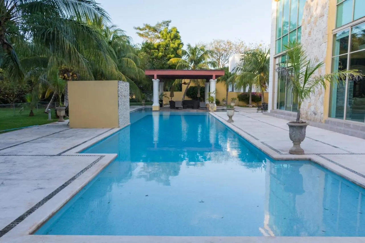Hotel Boutique Mansion La Ceiba Merida 0*,